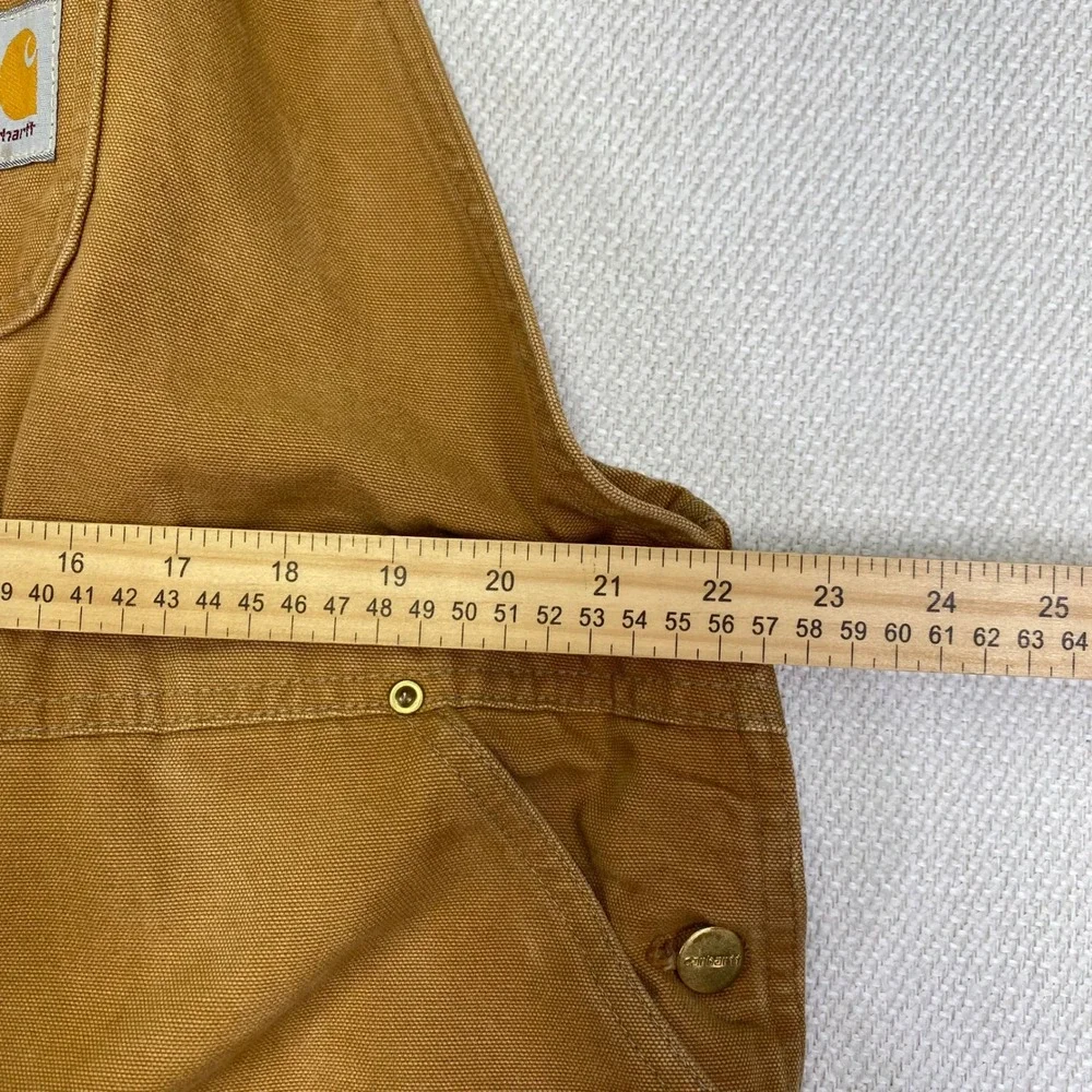Carhartt •• few